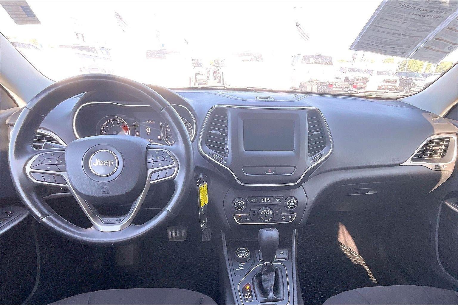 2019 Jeep Cherokee Latitude