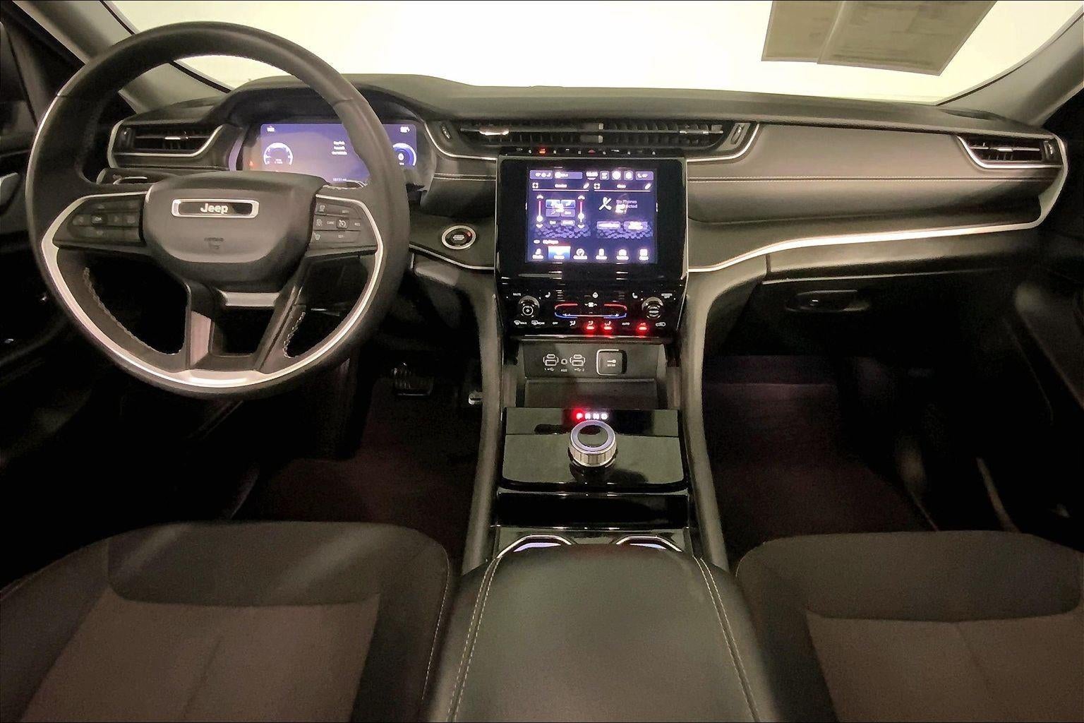 2023 Jeep Grand Cherokee Laredo