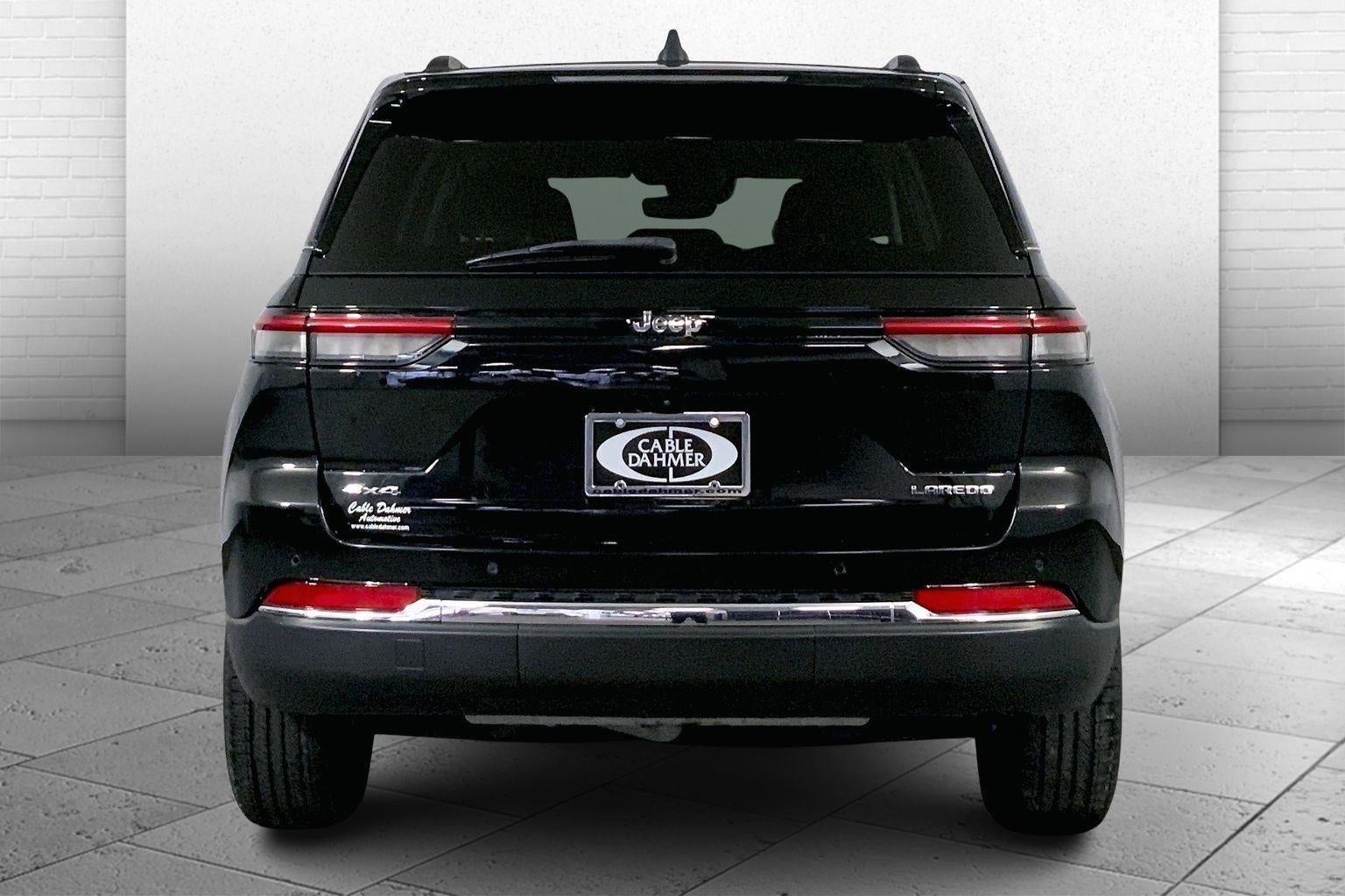 2023 Jeep Grand Cherokee Laredo