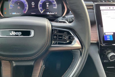 2023 Jeep Grand Cherokee Summit