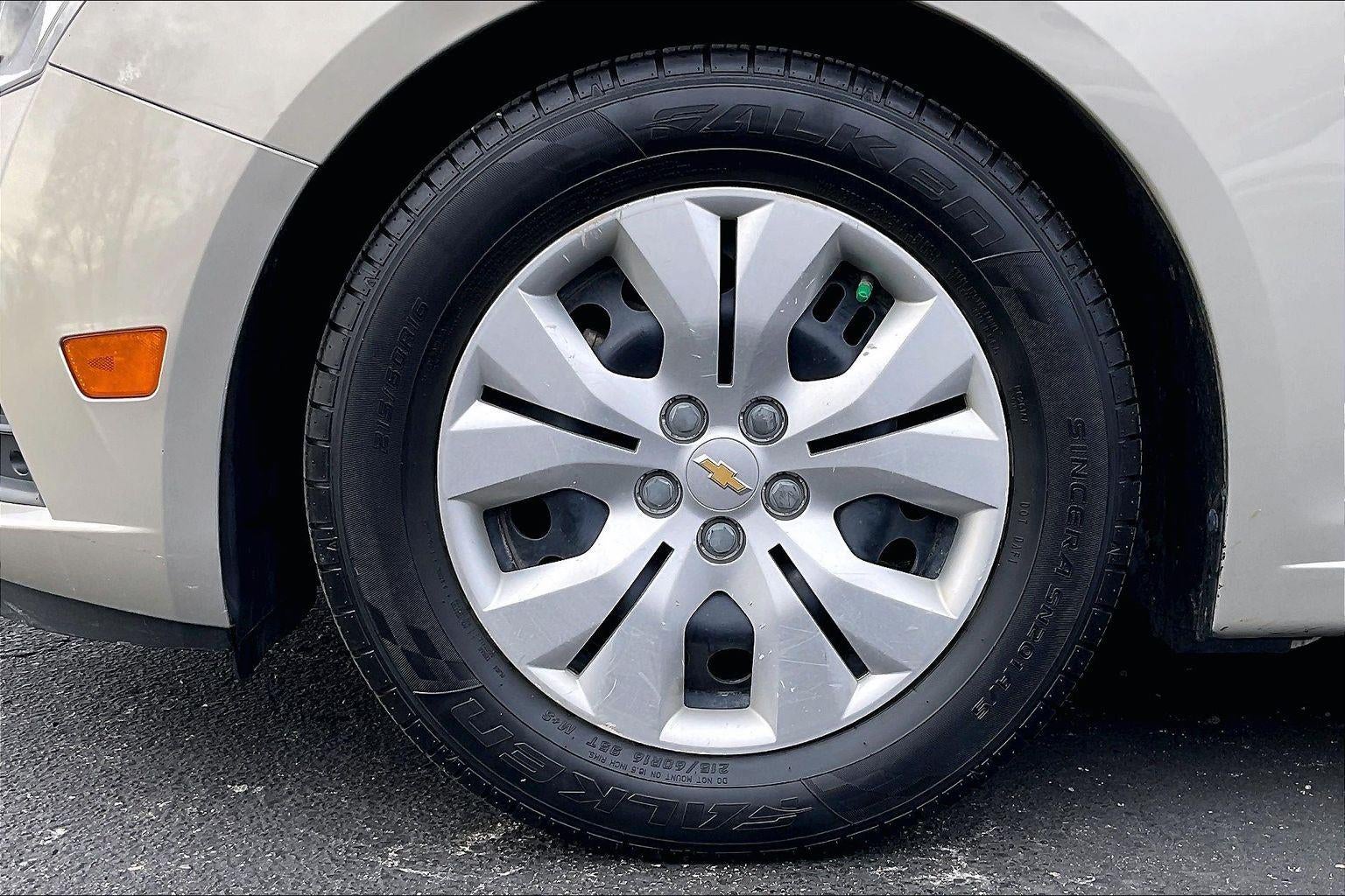 2013 Chevrolet Cruze LS