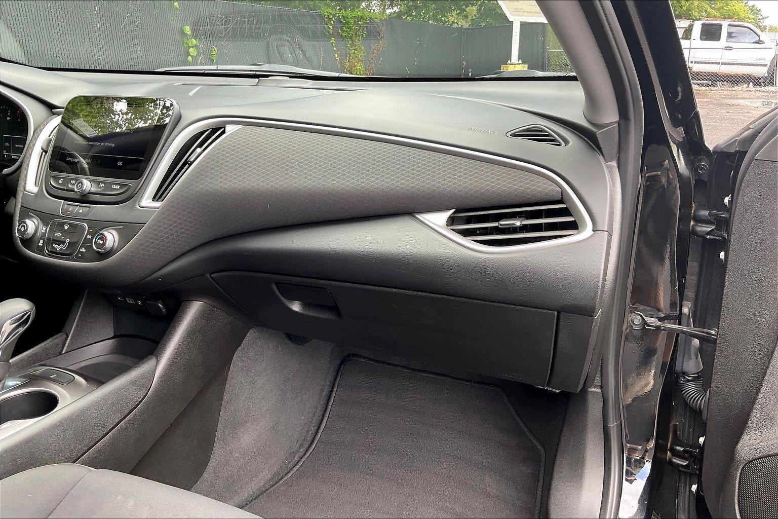 2021 Chevrolet Malibu RS
