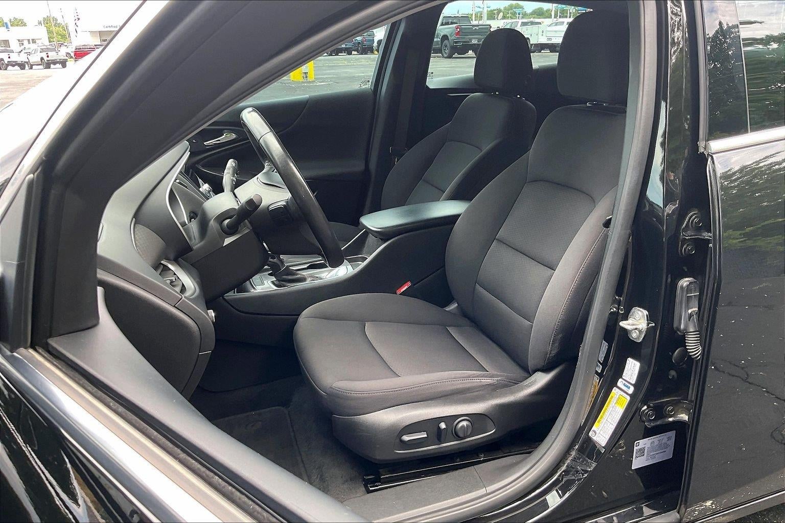 2021 Chevrolet Malibu RS
