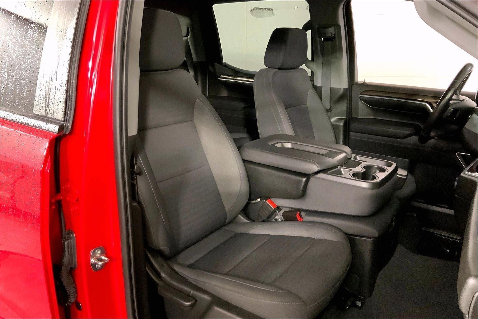 2022 Chevrolet Silverado 1500 LT (2FL)