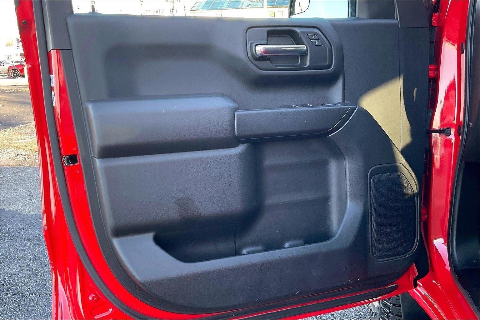 2020 Chevrolet Silverado 1500 Custom Trail Boss