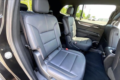 2024 GMC Acadia Elevation