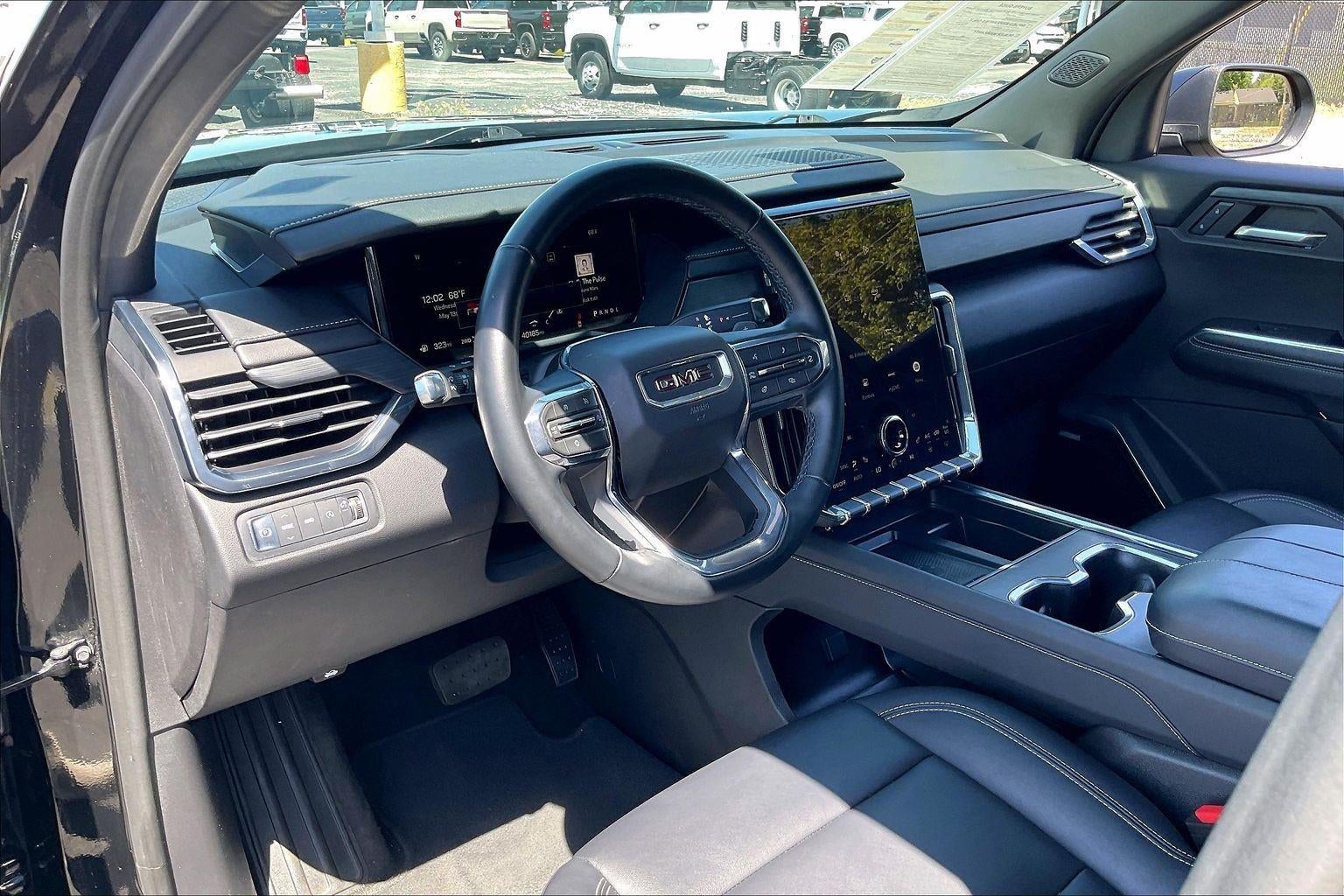 2024 GMC Acadia Elevation