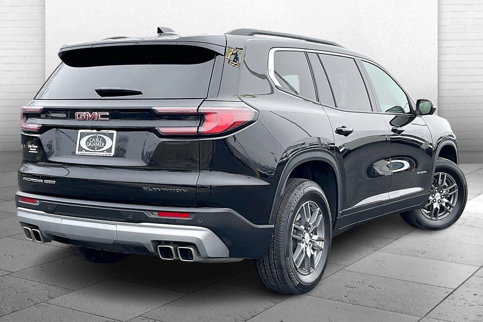 2025 GMC Acadia Elevation