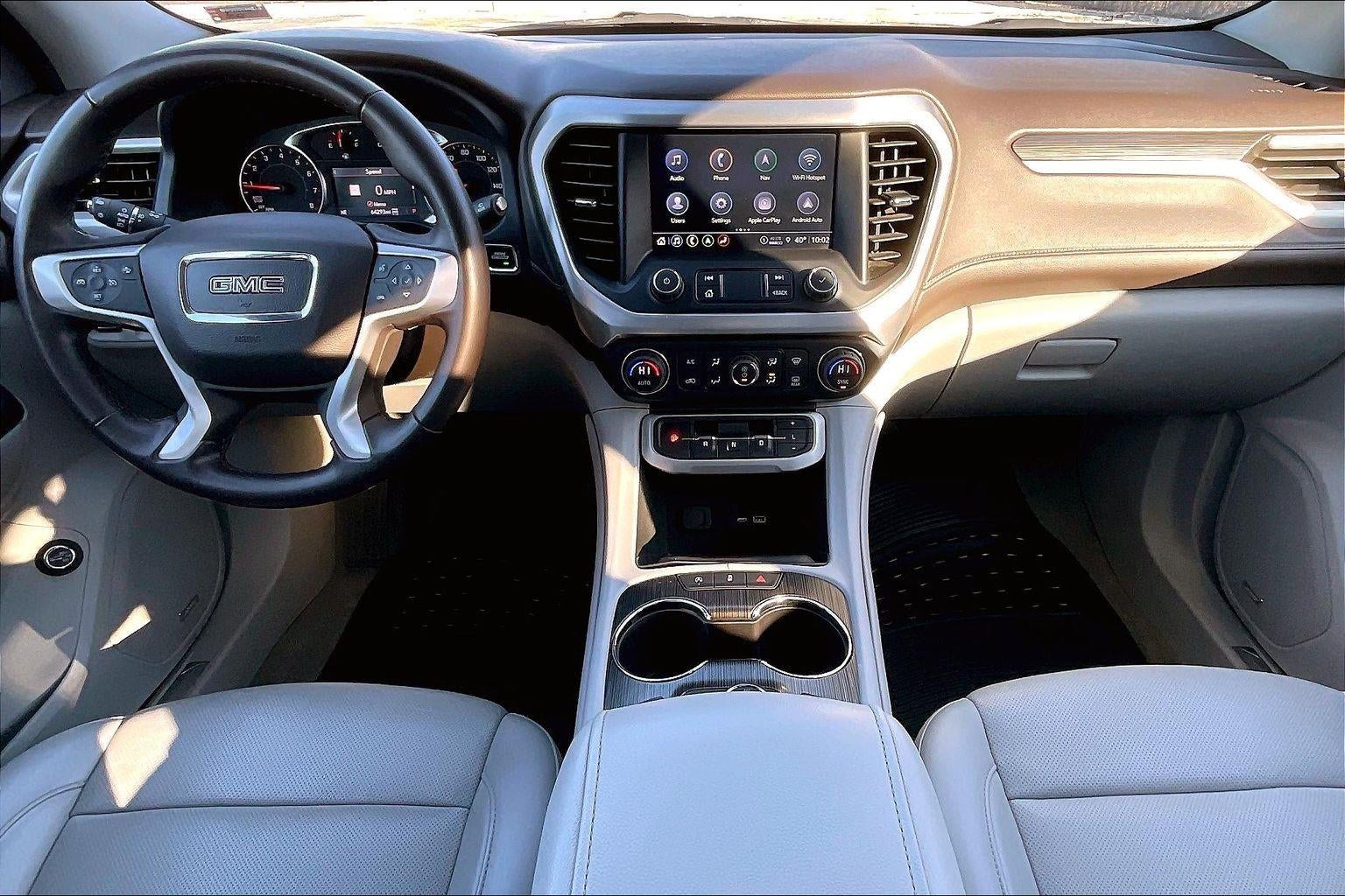 2023 GMC Acadia SLT