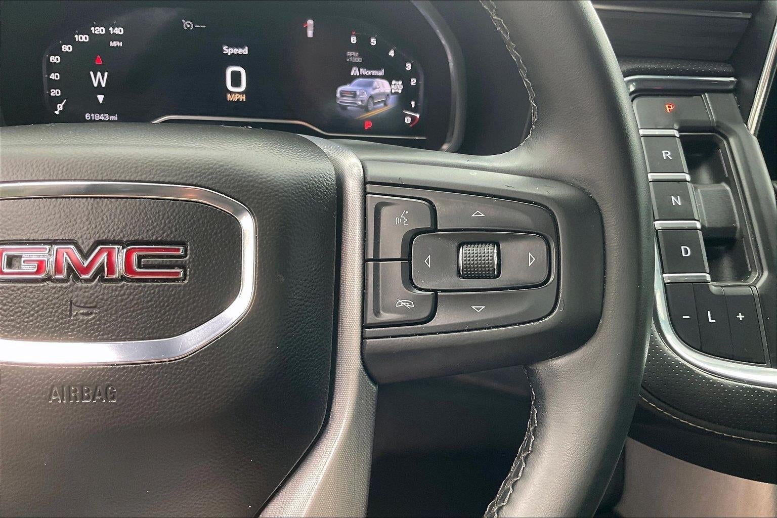 2023 GMC Yukon XL SLT