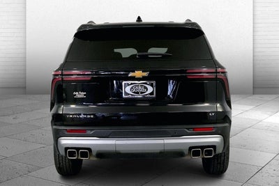 2024 Chevrolet Traverse LT