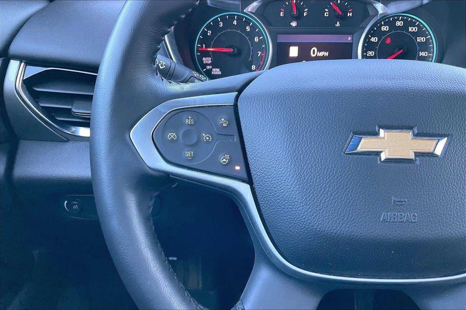 2022 Chevrolet Traverse LT Leather