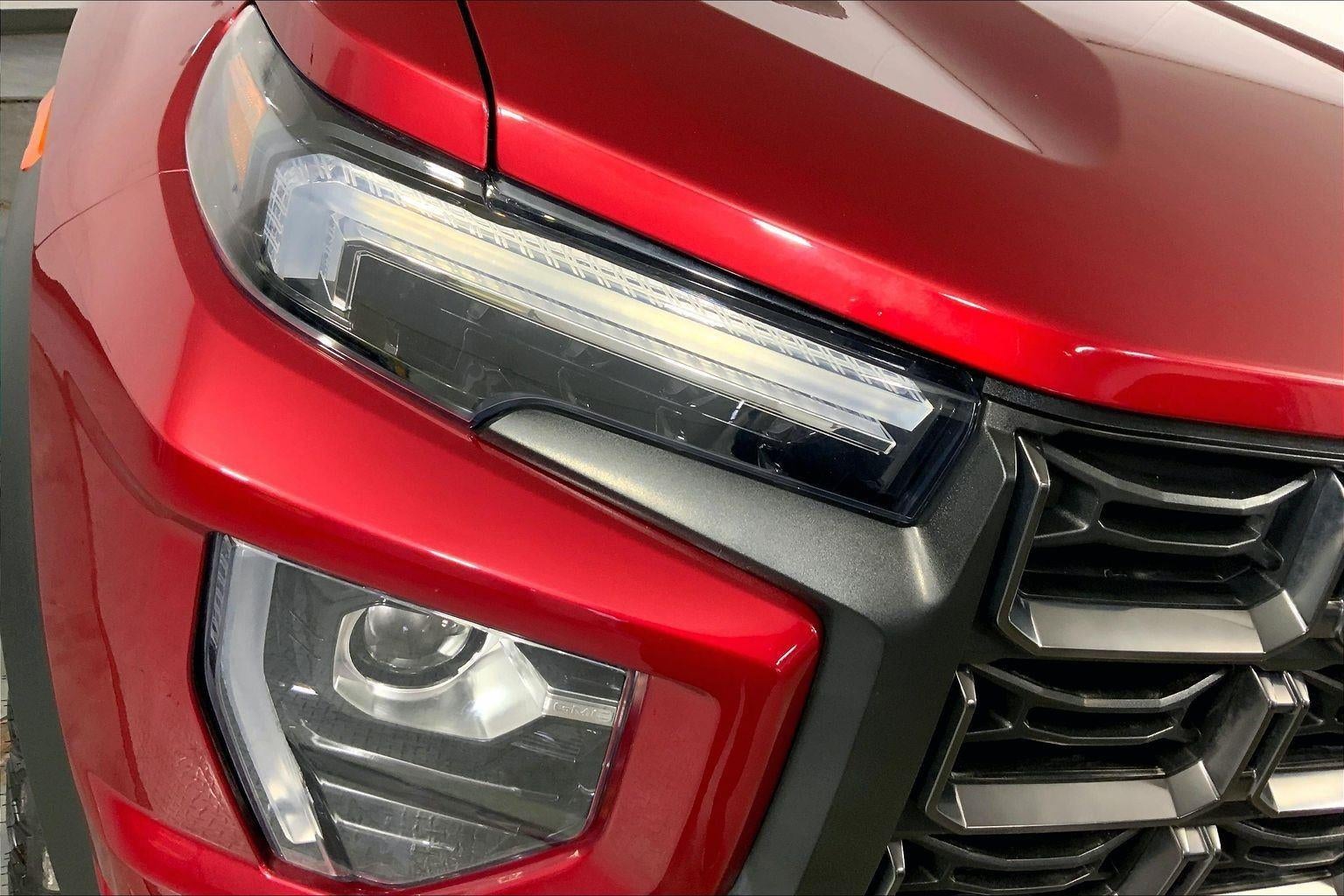 2023 GMC Canyon AT4X