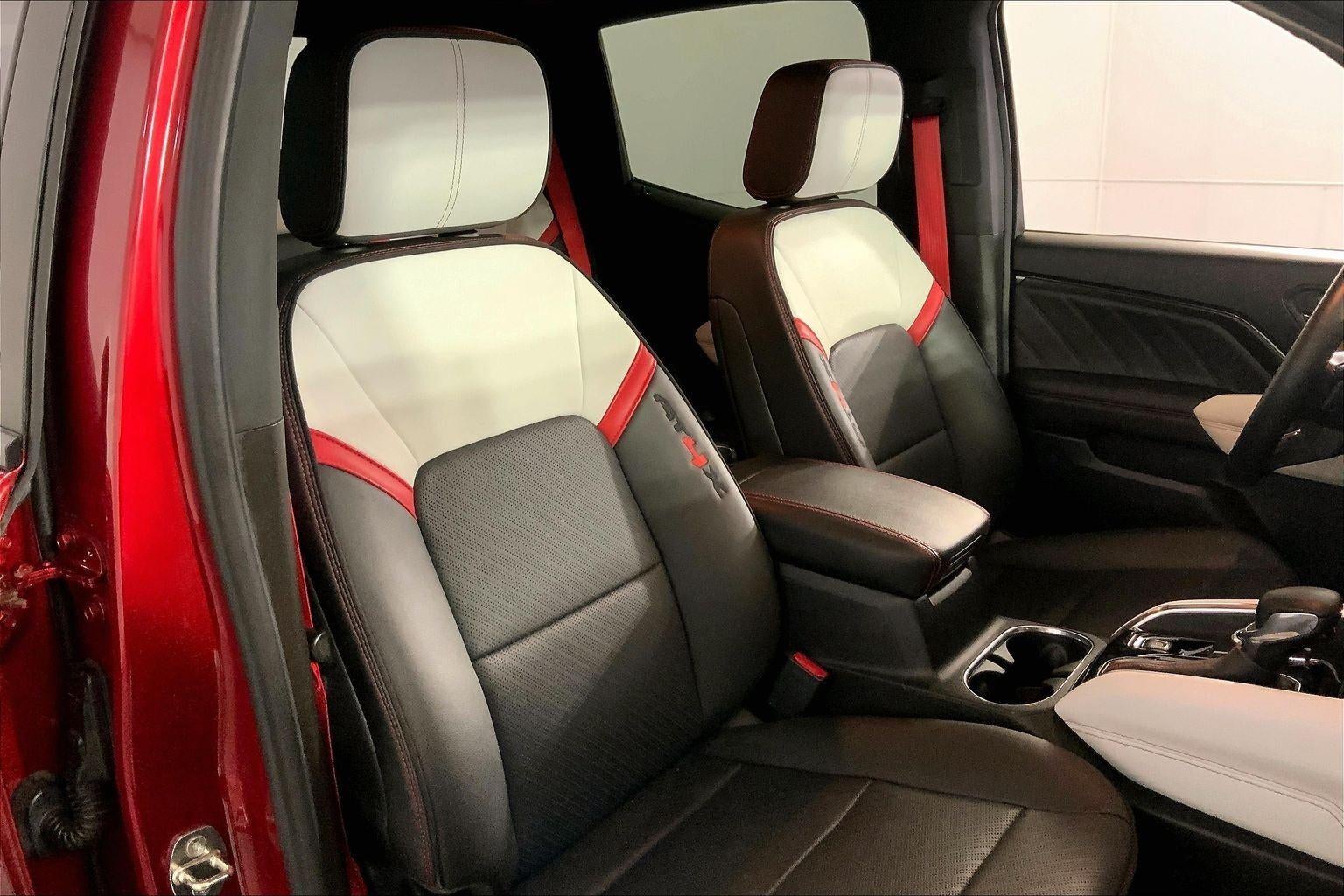 2023 GMC Canyon AT4X