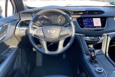 2025 Cadillac XT5 Premium Luxury