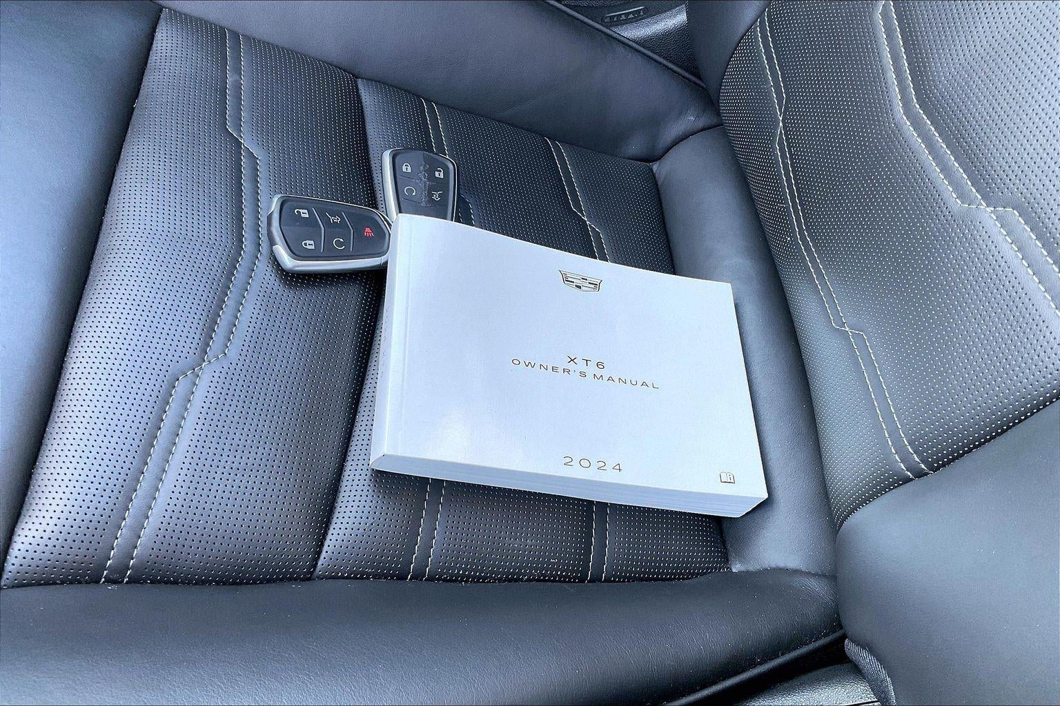 2024 Cadillac XT6 Sport