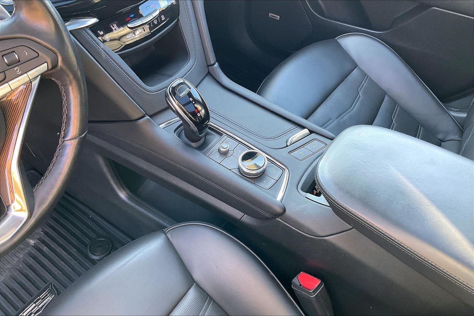 2024 Cadillac XT6 Sport