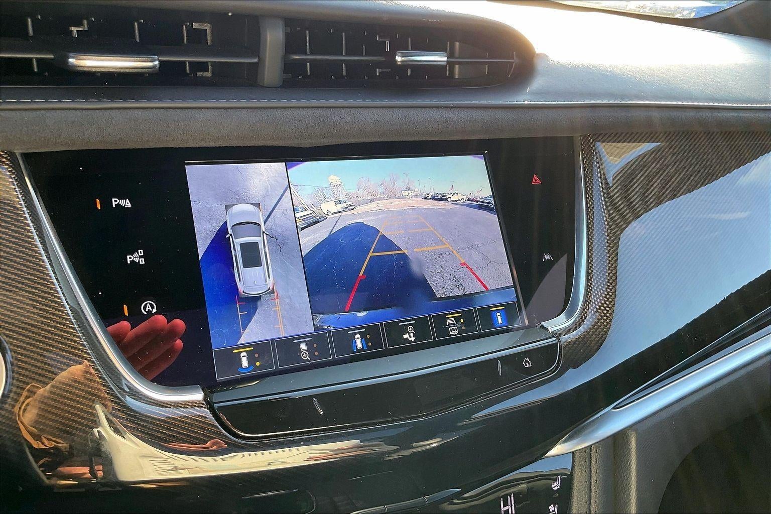 2024 Cadillac XT6 Sport