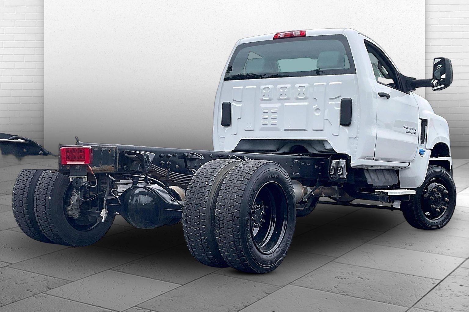 2023 Chevrolet Silverado 5500 HD Work Truck