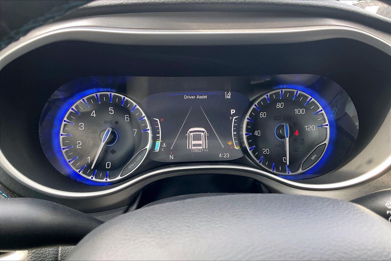 2021 Chrysler Pacifica Touring L