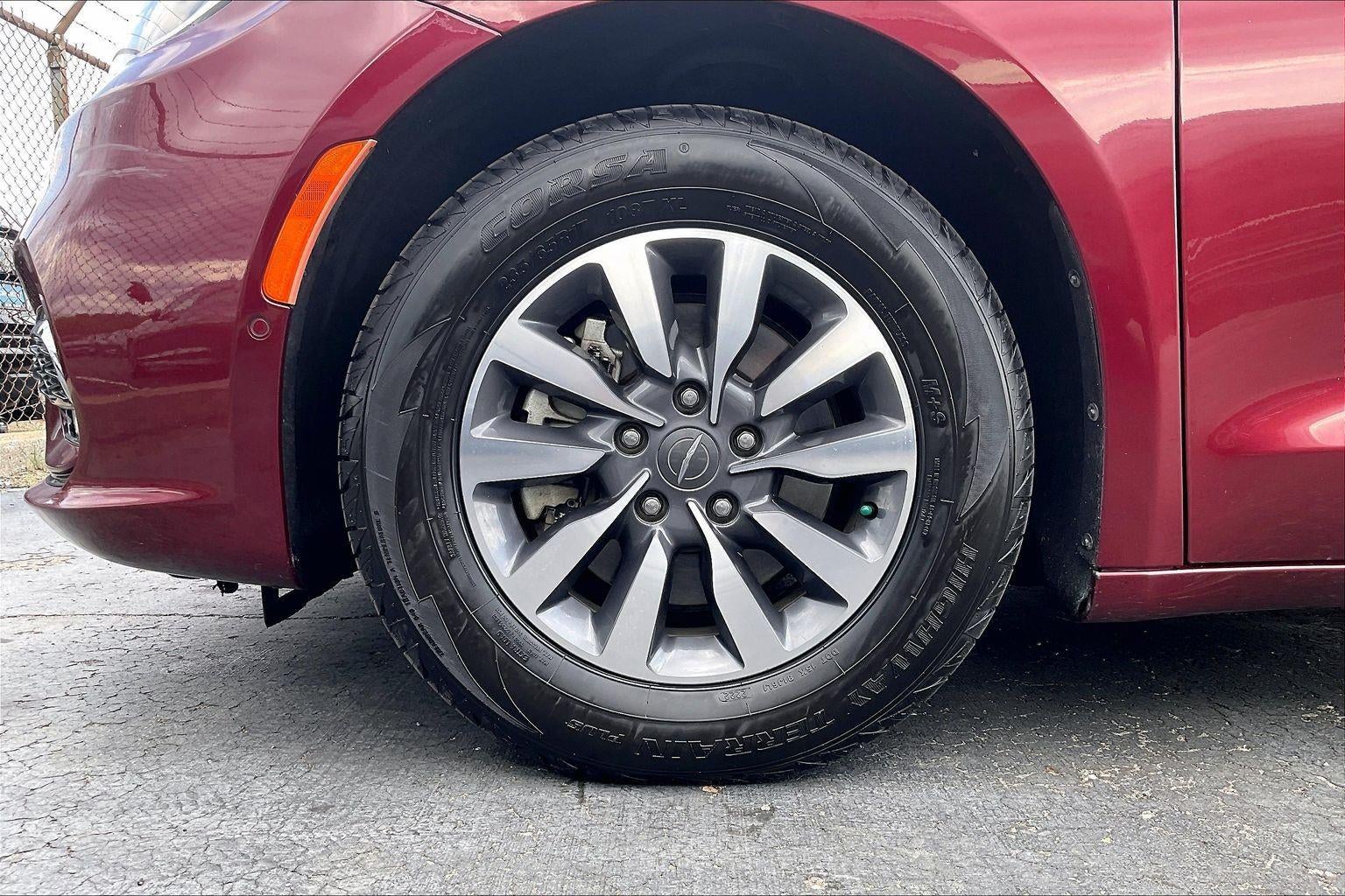 2021 Chrysler Pacifica Touring L