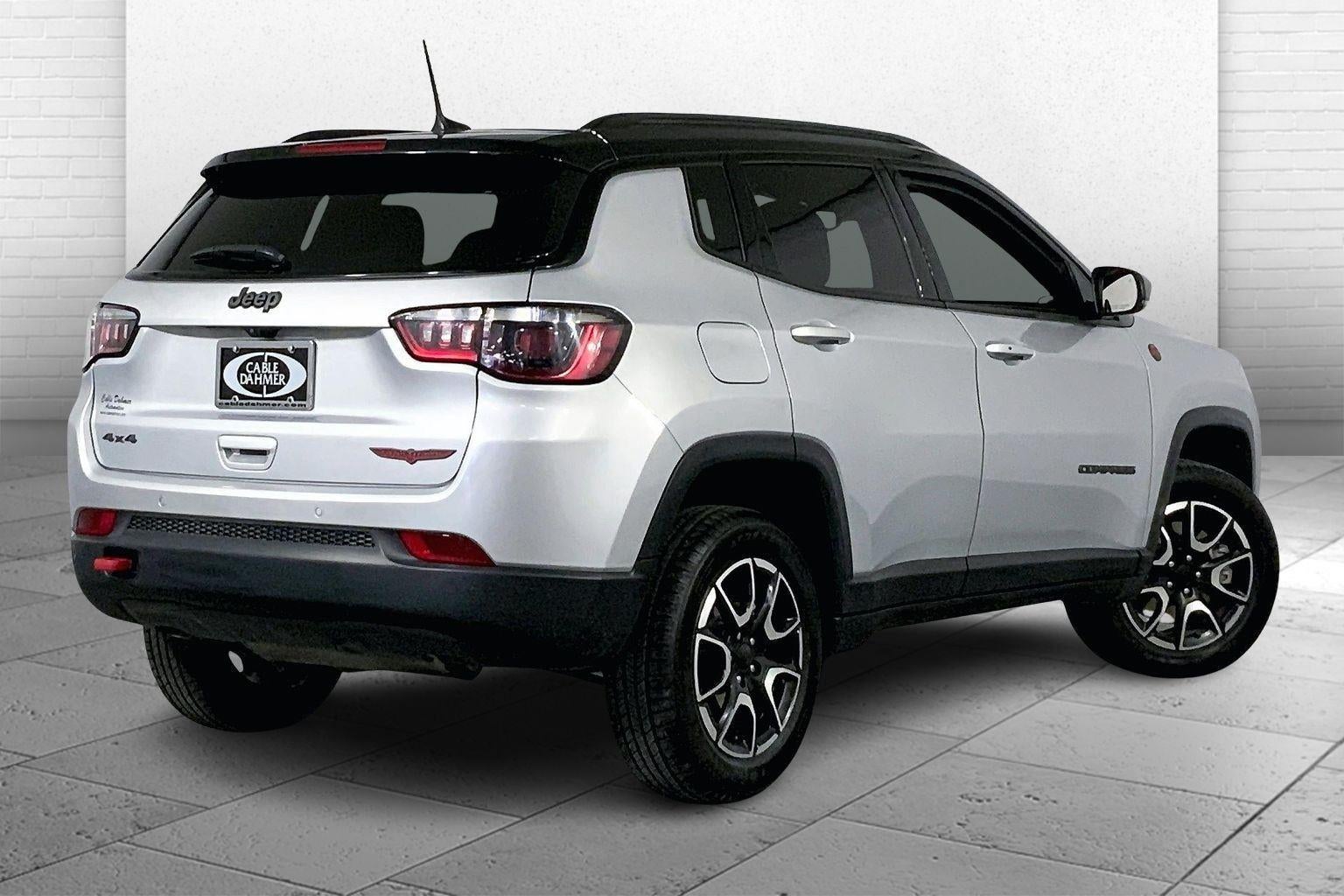 2024 Jeep Compass Trailhawk
