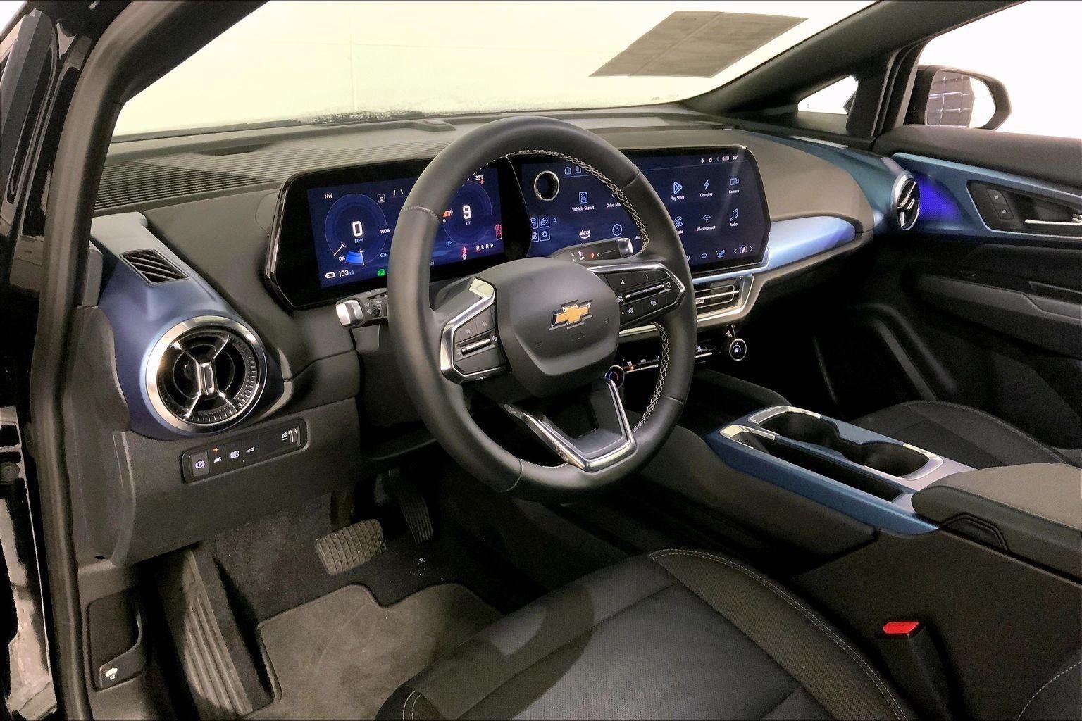 2025 Chevrolet Equinox EV LT