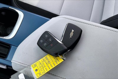 2025 Chevrolet Equinox EV LT