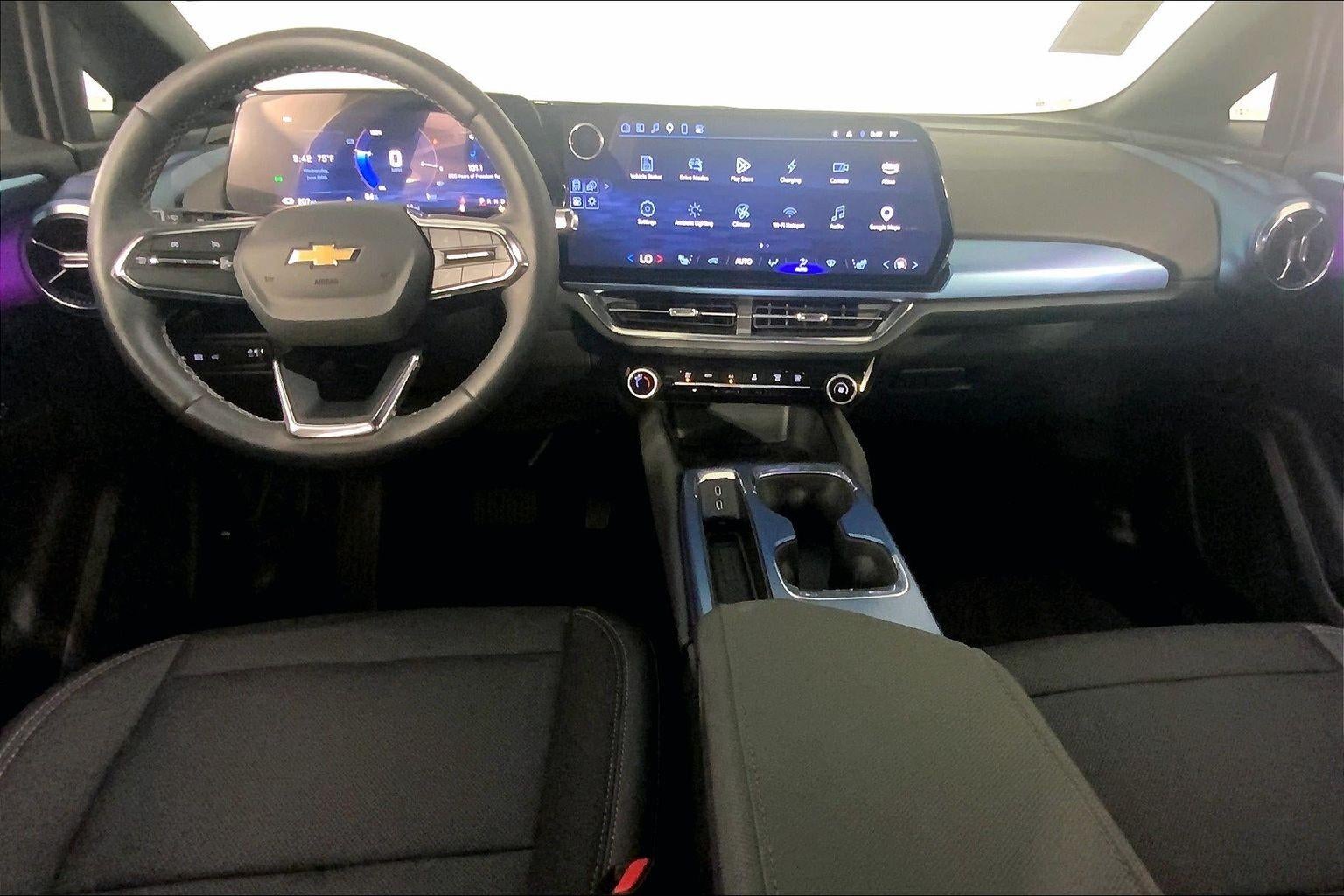 2025 Chevrolet Equinox EV LT
