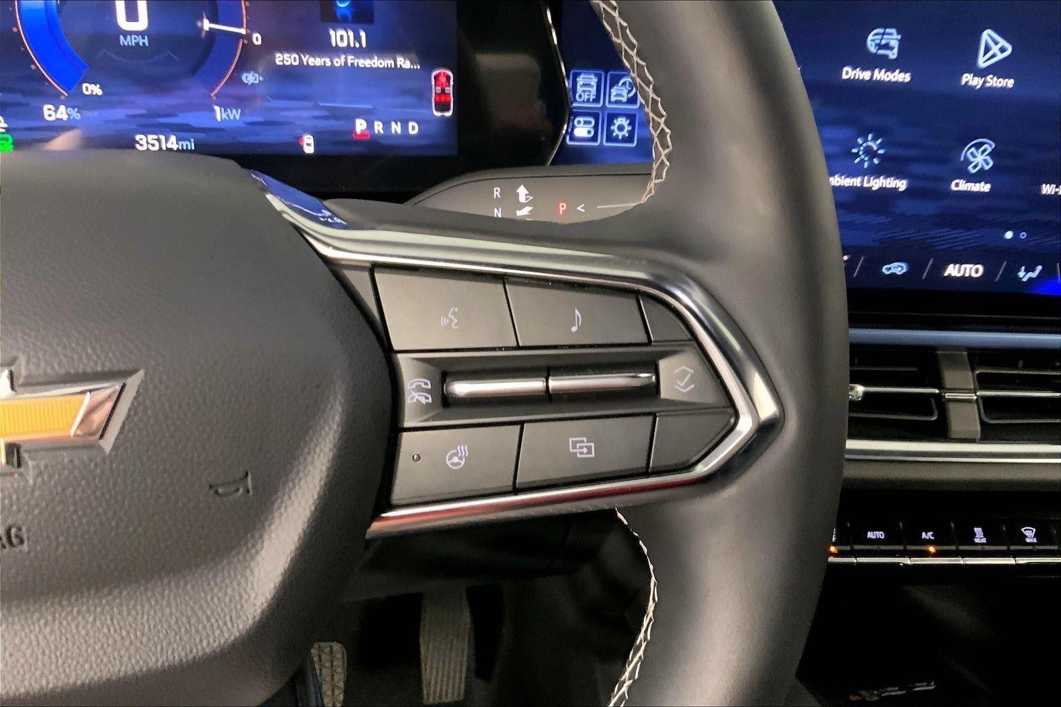 2025 Chevrolet Equinox EV LT