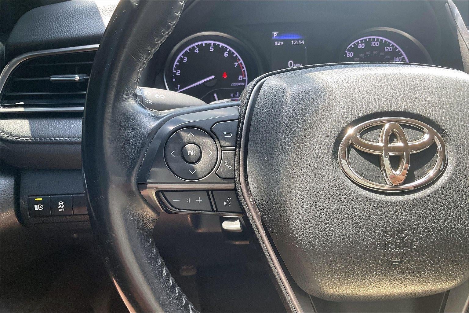 2022 Toyota Camry SE