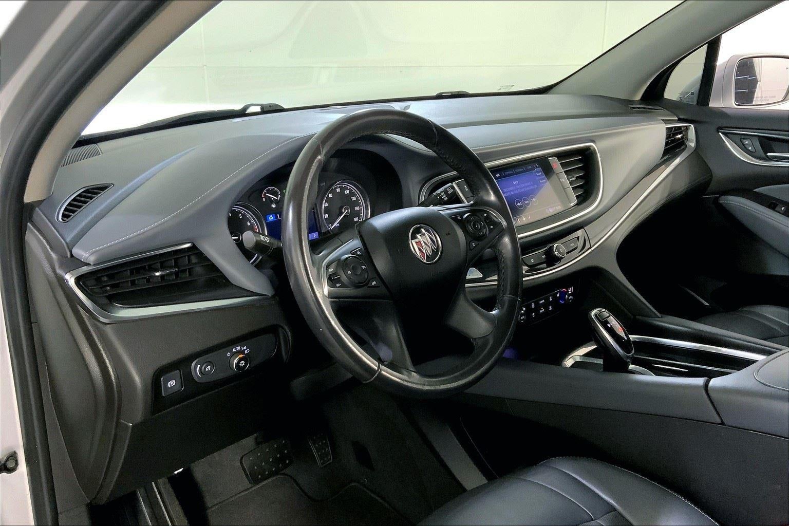 2020 Buick Enclave Essence