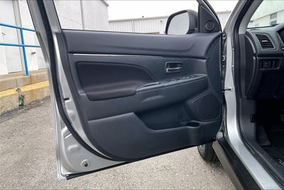 2025 Mitsubishi Outlander Sport S