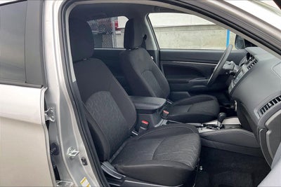 2025 Mitsubishi Outlander Sport S