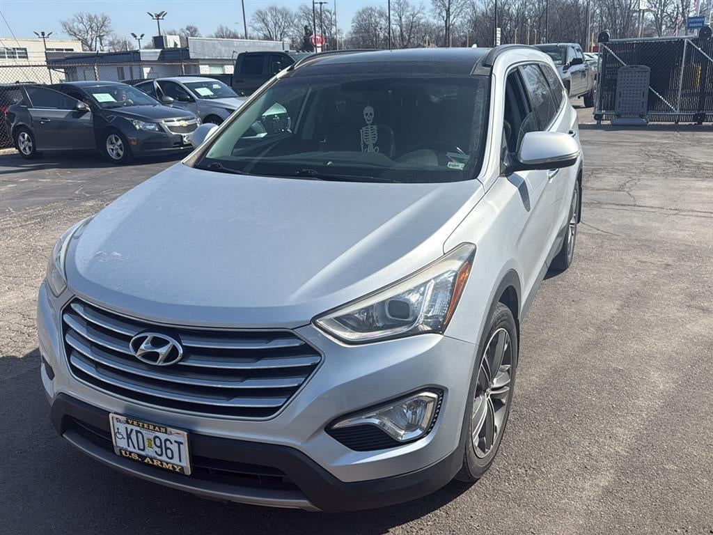 2016 Hyundai Santa Fe SE