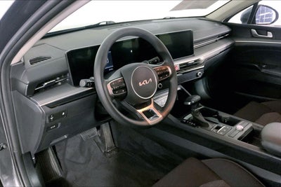 2025 Kia K5 LXS