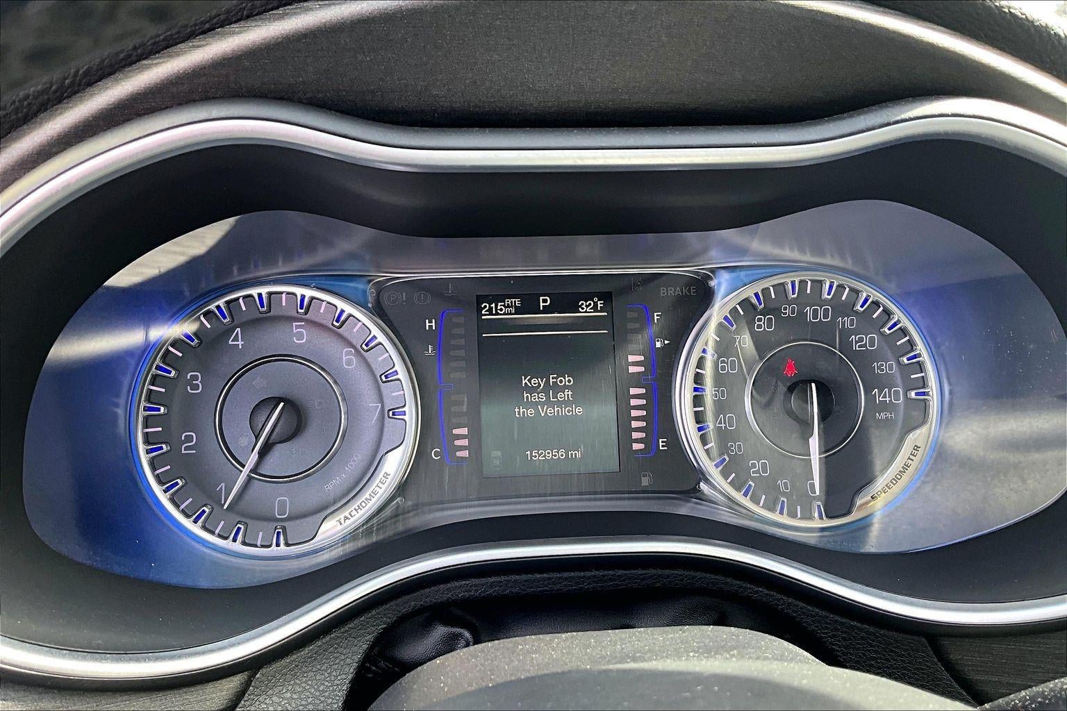 2016 Chrysler 200 Limited