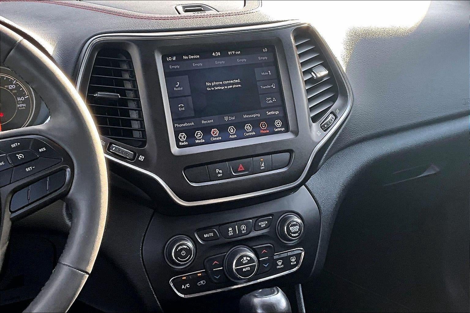 2022 Jeep Cherokee Trailhawk