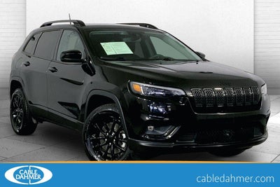 2023 Jeep Cherokee Altitude Lux