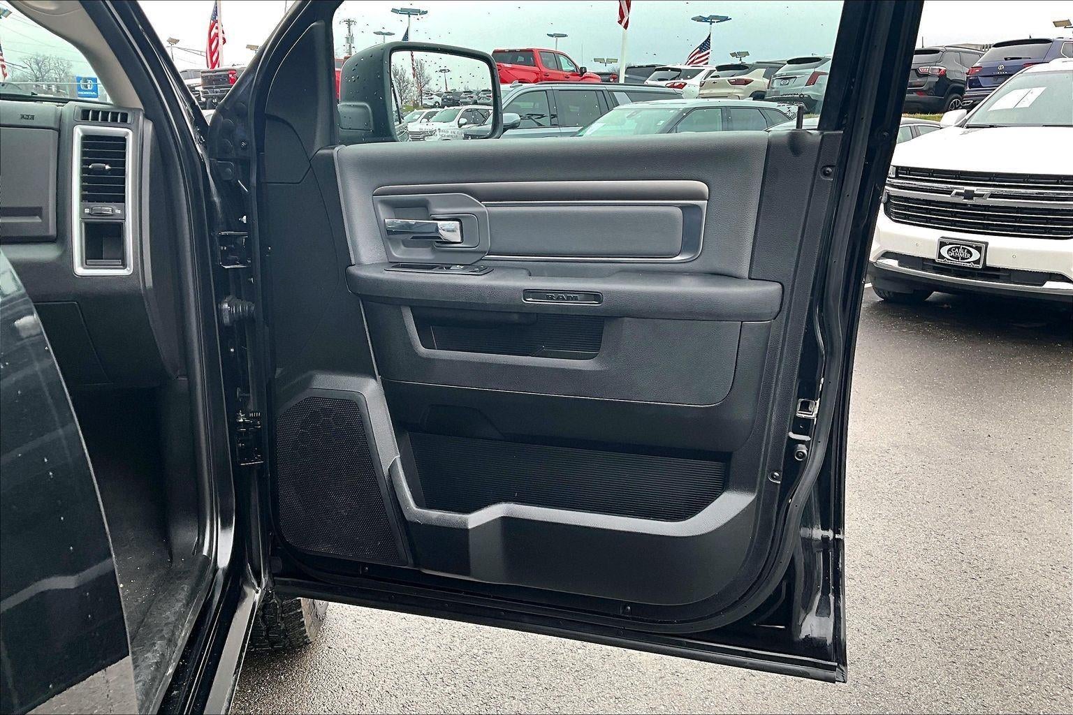 2021 RAM 1500 Classic SLT