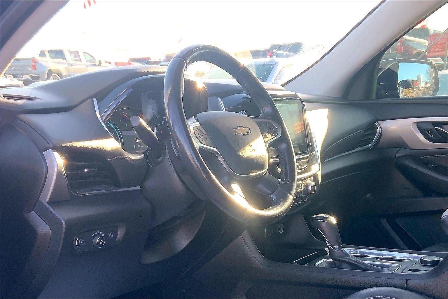 2020 Chevrolet Traverse LT Leather