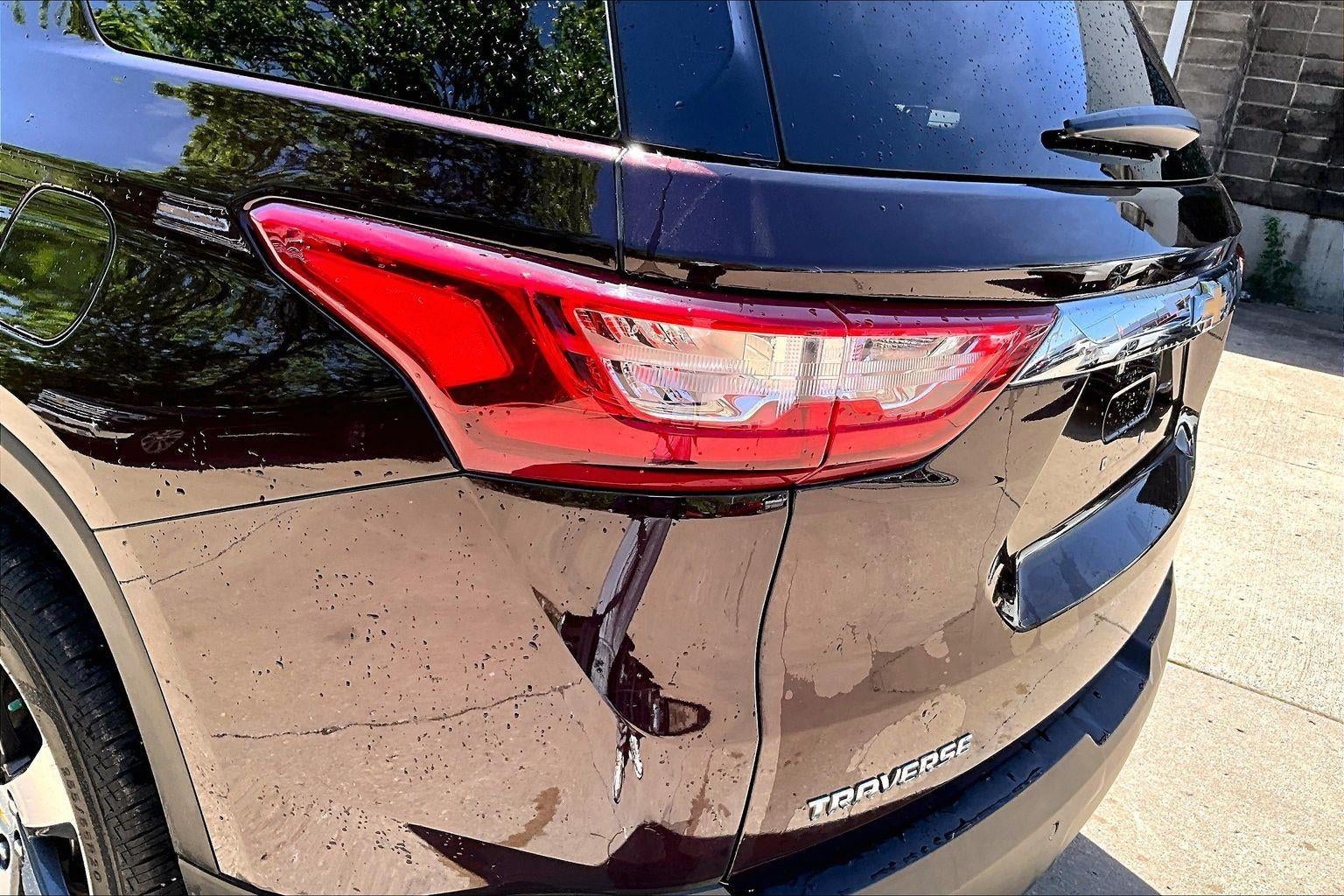 2020 Chevrolet Traverse LT Leather