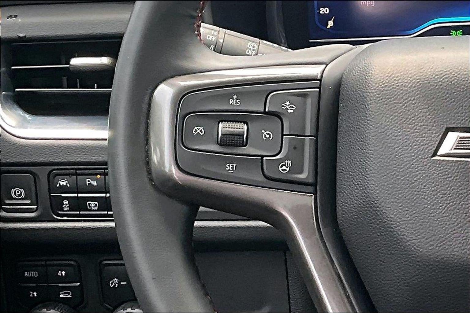 2023 Chevrolet Suburban RST