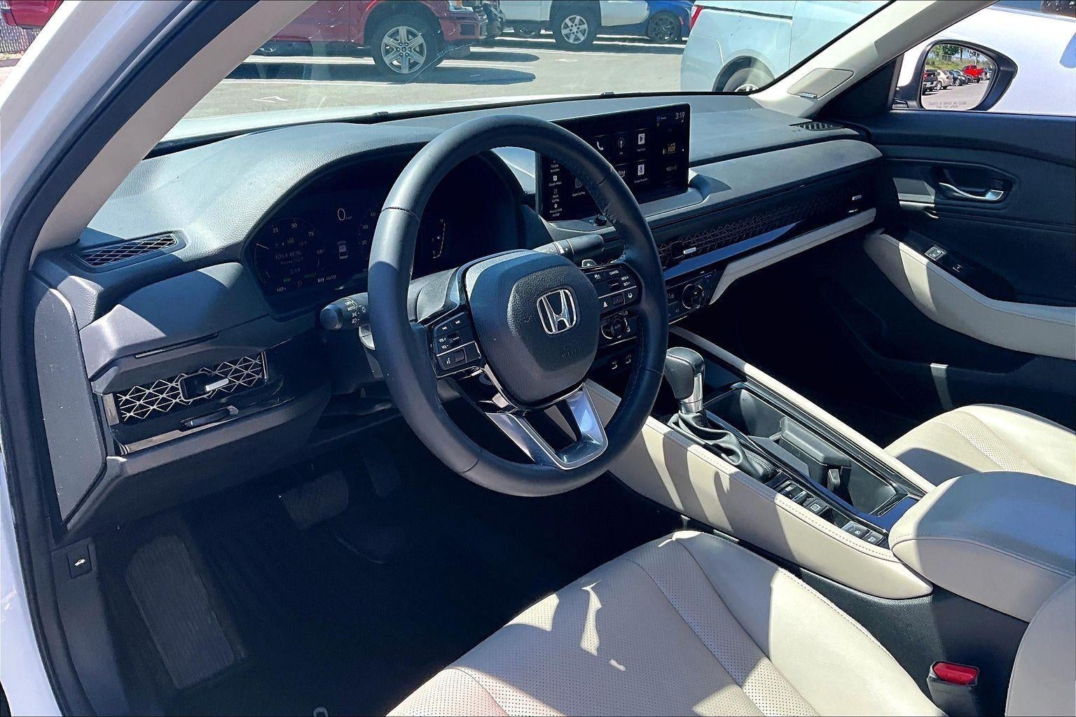 2023 Honda Accord Hybrid Touring