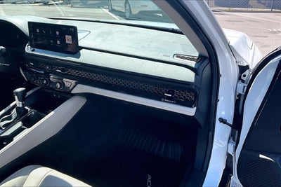 2023 Honda Accord Hybrid Touring