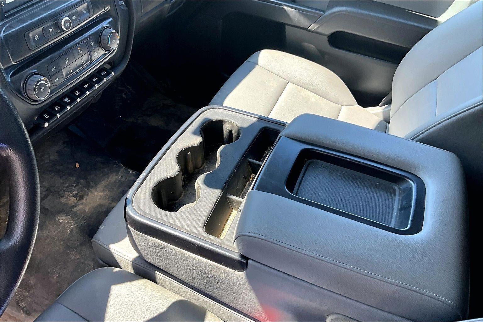 2023 Chevrolet Silverado 5500 HD Work Truck