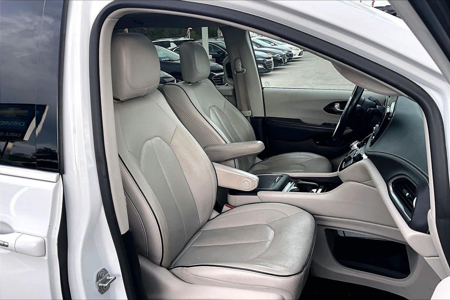 2021 Chrysler Pacifica Hybrid Limited