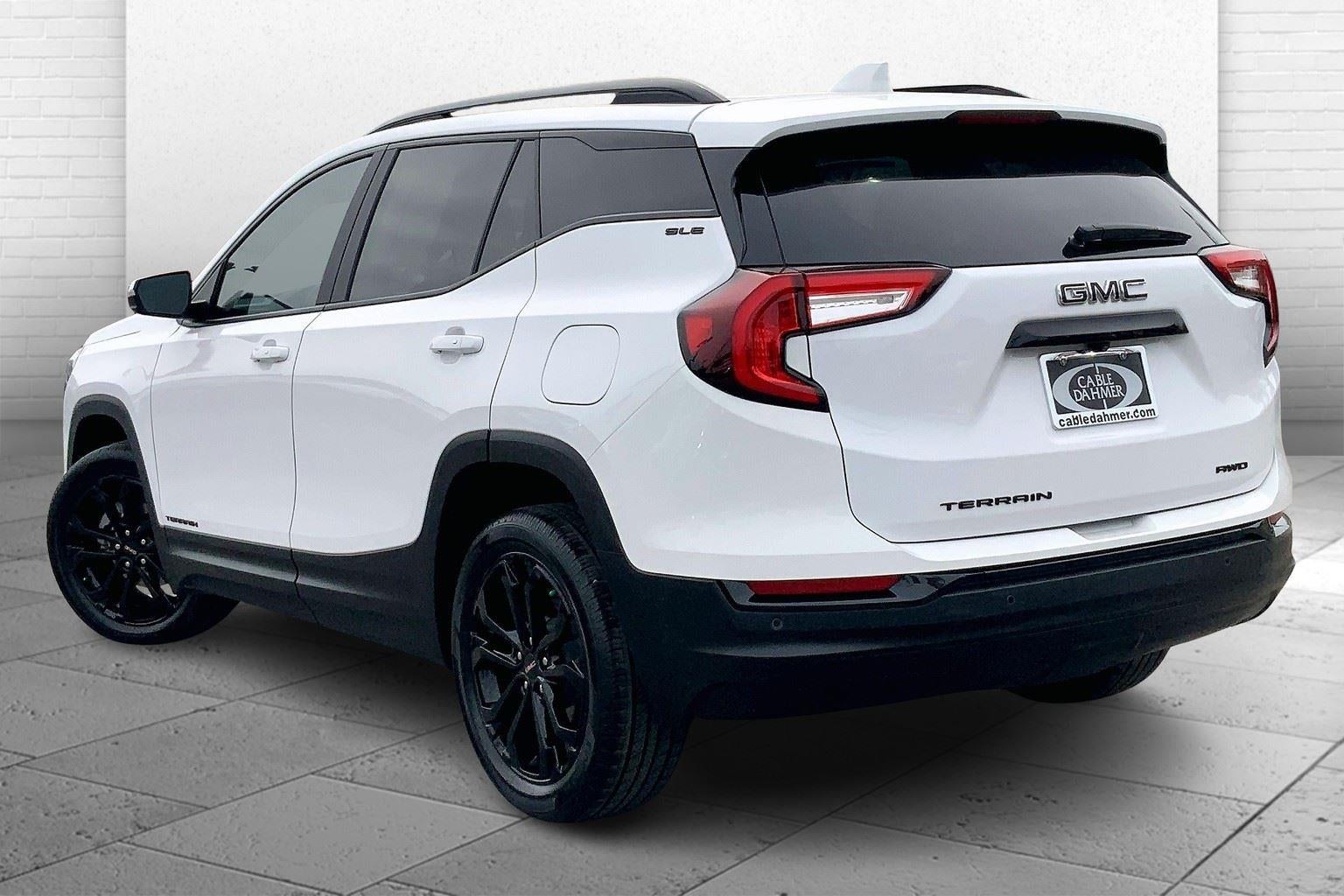 2022 GMC Terrain SLE