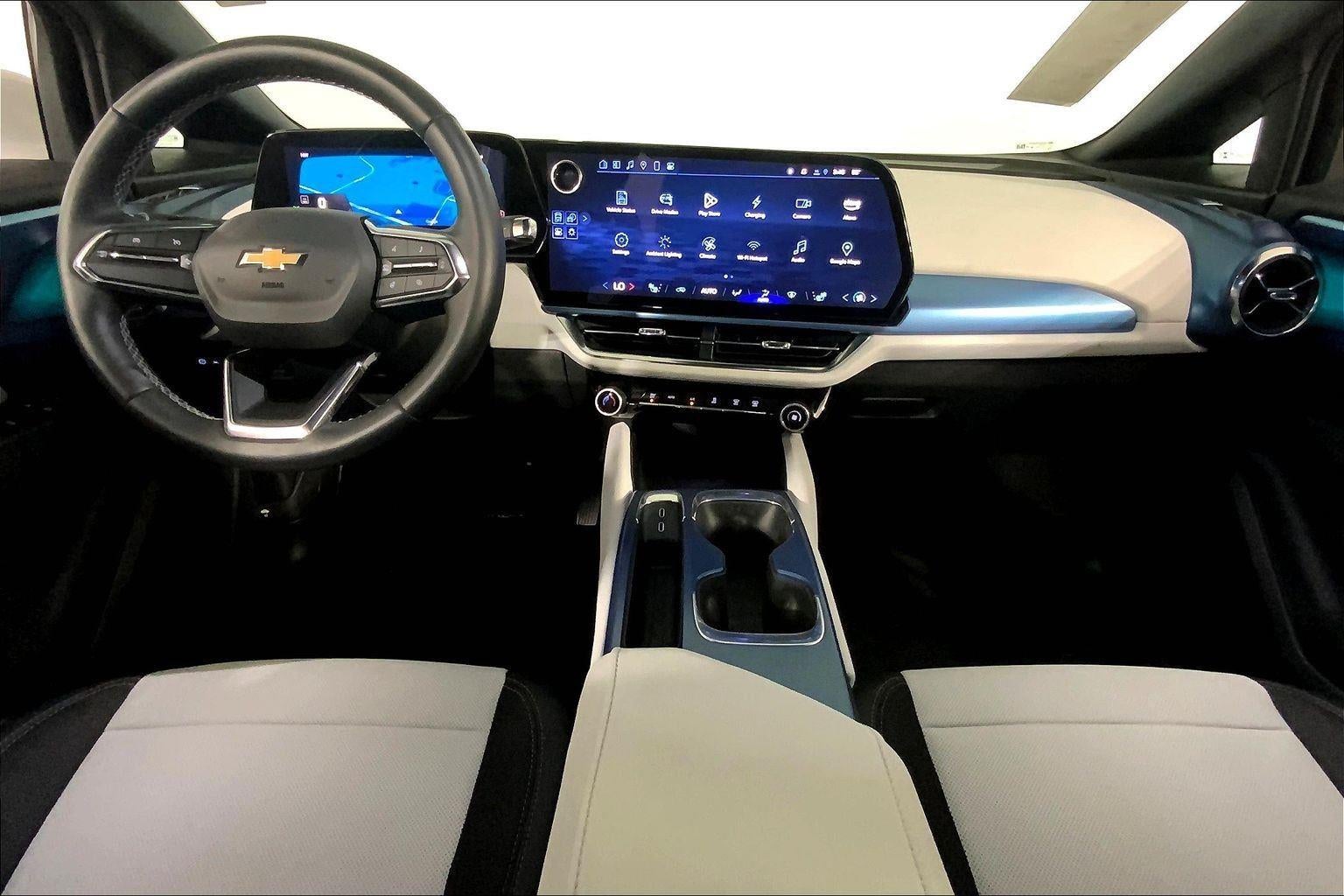 2025 Chevrolet Equinox EV LT