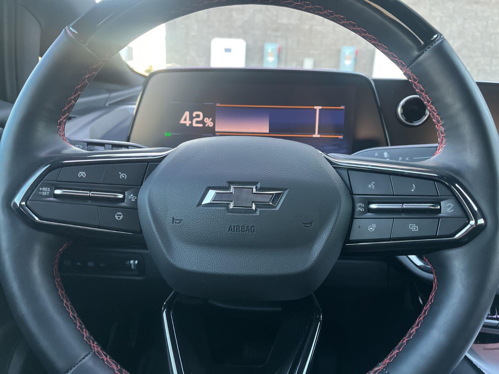 2025 Chevrolet Equinox EV RS
